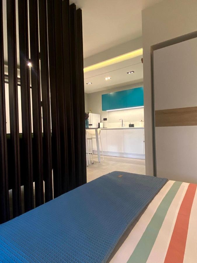 Vyron 2 Lusso Apartment Nea Michaniona Exterior photo